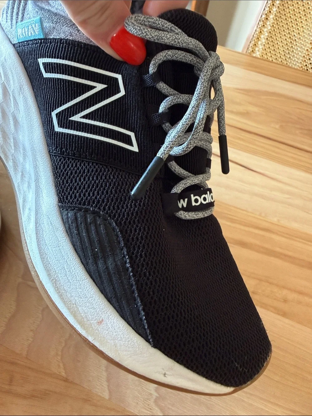 *WIDE* New Balance Women’s Fresh Foam ROAV V1